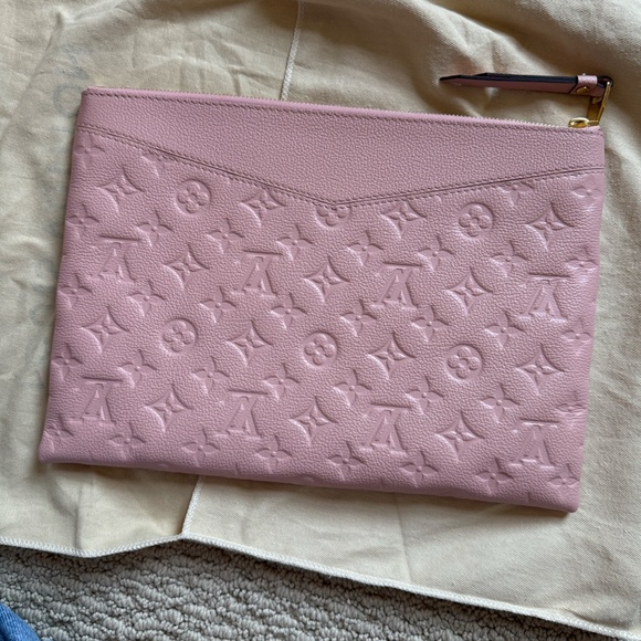 Louis Vuitton Empreinte Daily Pouch Rose Poudre - Picture 2 of 5